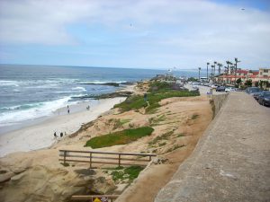 Wipeout Beach La Jolla coast walk