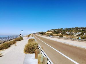 Torrey Pines State Beach on street parking